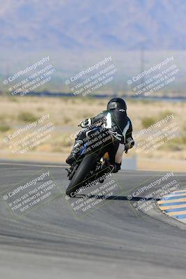 media/Feb-03-2024-SoCal Trackdays (Sat) [[767c60a41c]]/2-Turn 11 (10am)/